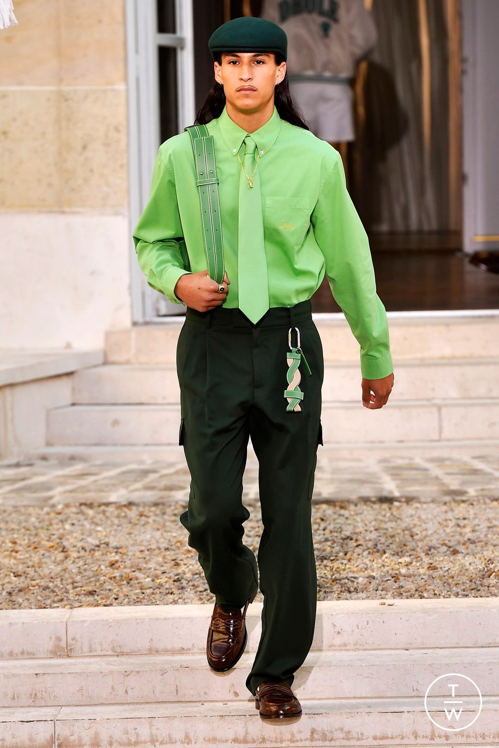 Fashion Week Paris Spring-Summer 2025 look 33 from the Drôle de Monsieur collection menswear