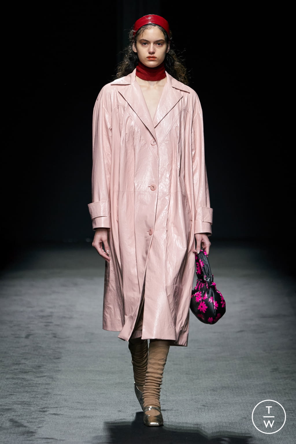 Fashion Week Paris Fall/Winter 2019 look 13 from the DROMe collection 女装