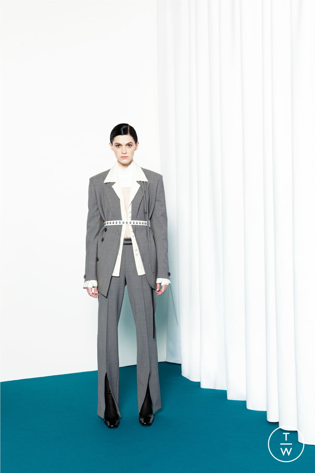 Fashion Week Milan Fall/Winter 2021 look 3 de la collection DROMe womenswear