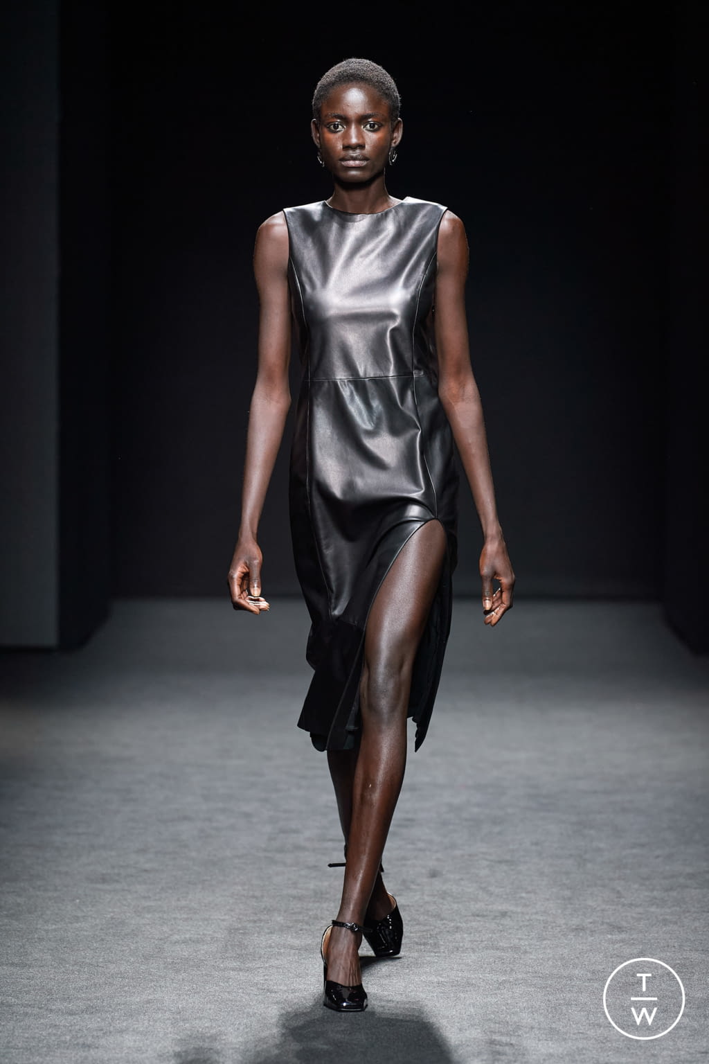 Fashion Week Milan Spring/Summer 2021 look 6 de la collection DROMe womenswear
