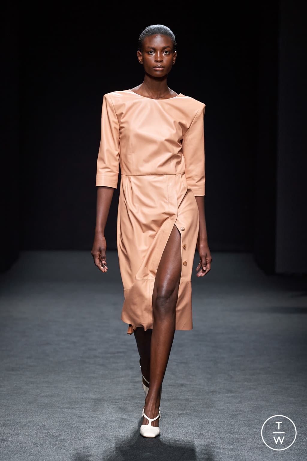 Fashion Week Milan Spring/Summer 2021 look 10 de la collection DROMe womenswear