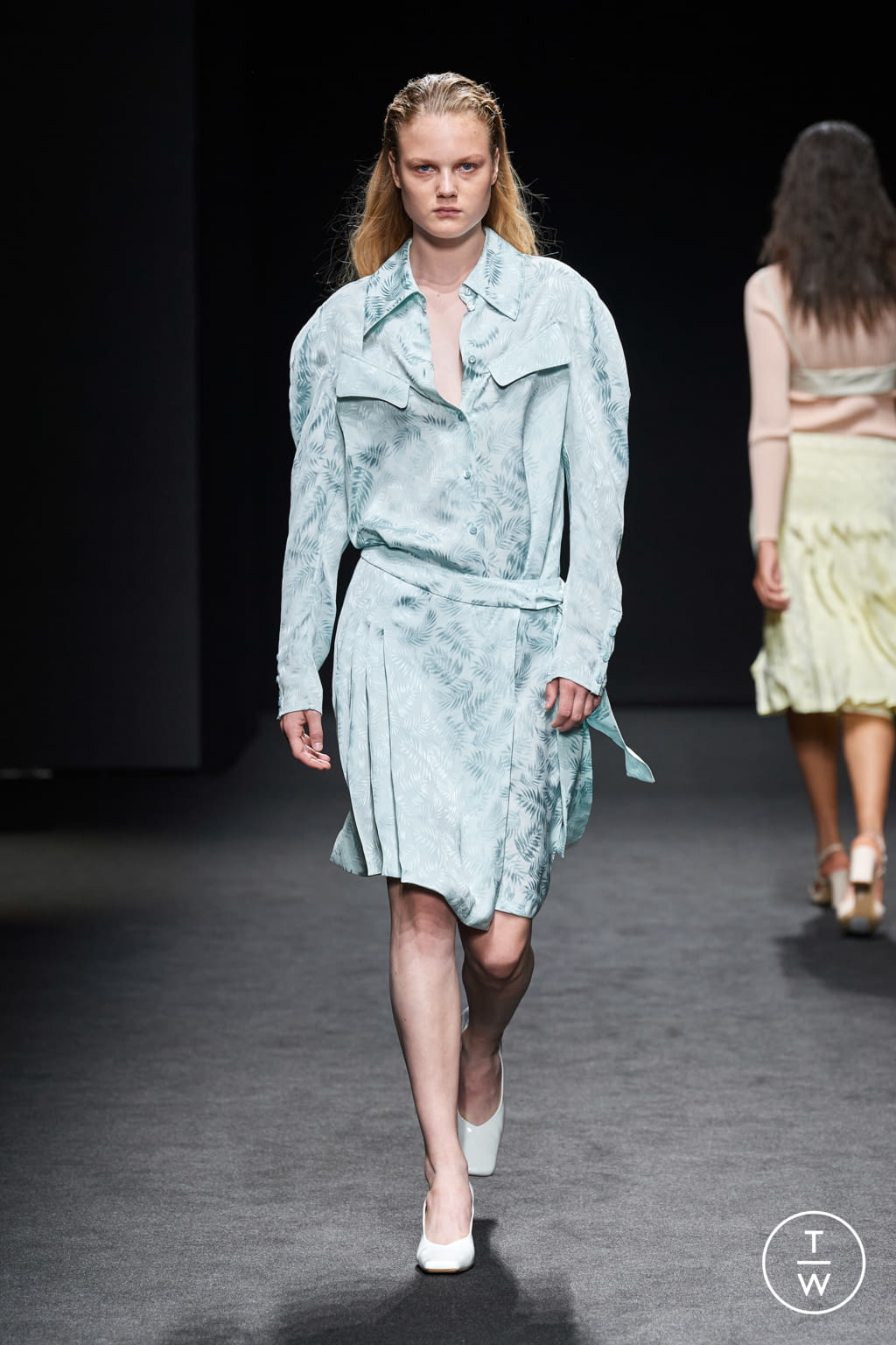 Fashion Week Milan Spring/Summer 2021 look 23 from the DROMe collection womenswear