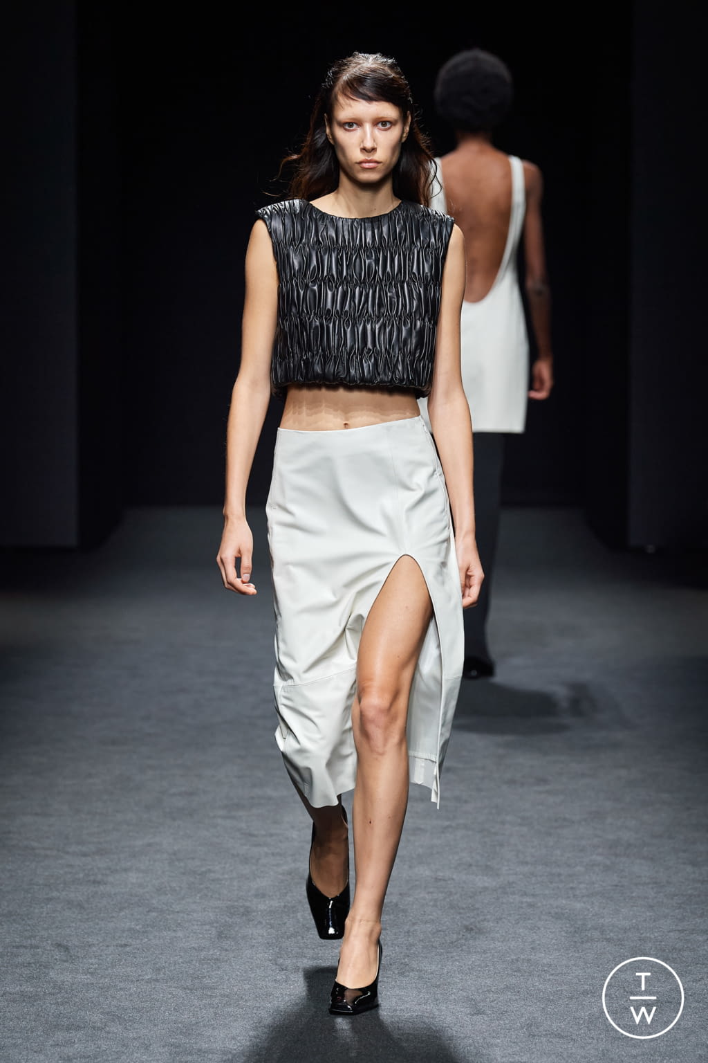 Fashion Week Milan Spring/Summer 2021 look 31 from the DROMe collection womenswear