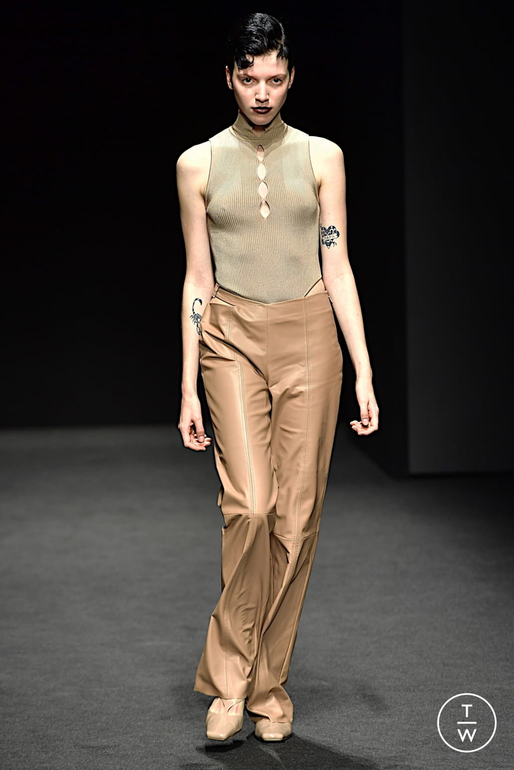 Fashion Week Milan Spring/Summer 2022 look 1 from the DROMe collection 女装