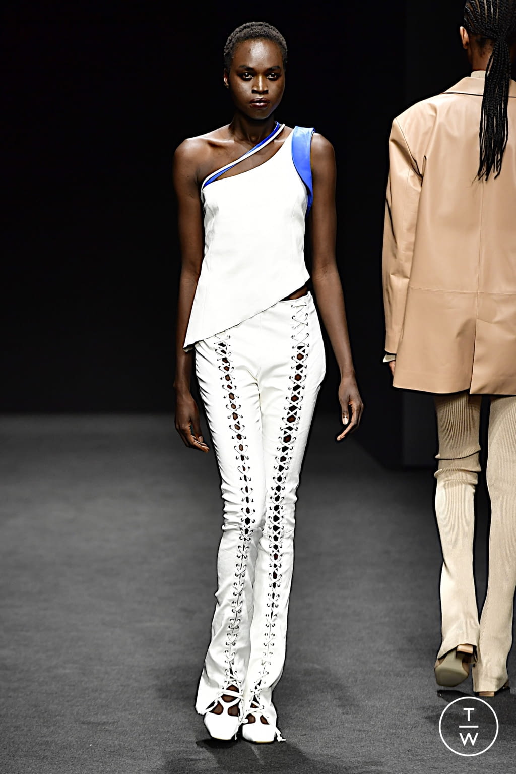 Fashion Week Milan Spring/Summer 2022 look 12 de la collection DROMe womenswear