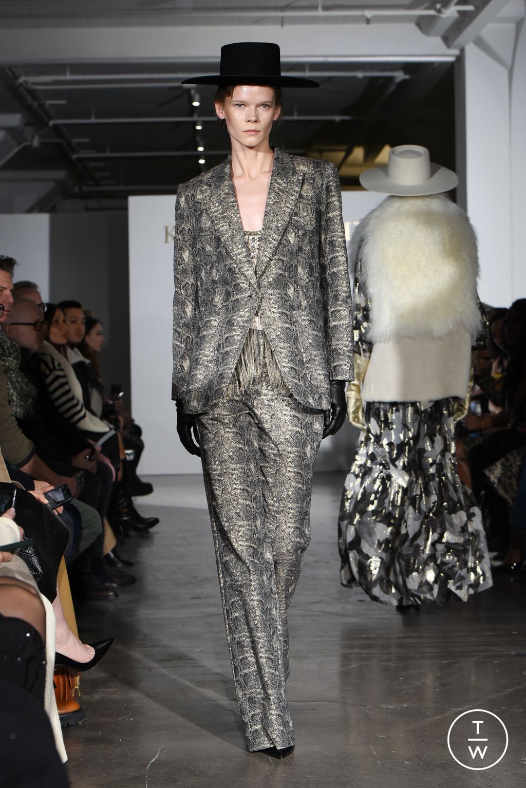 Fashion Week New York Fall/Winter 2024 look 16 de la collection Kobi Halperin womenswear