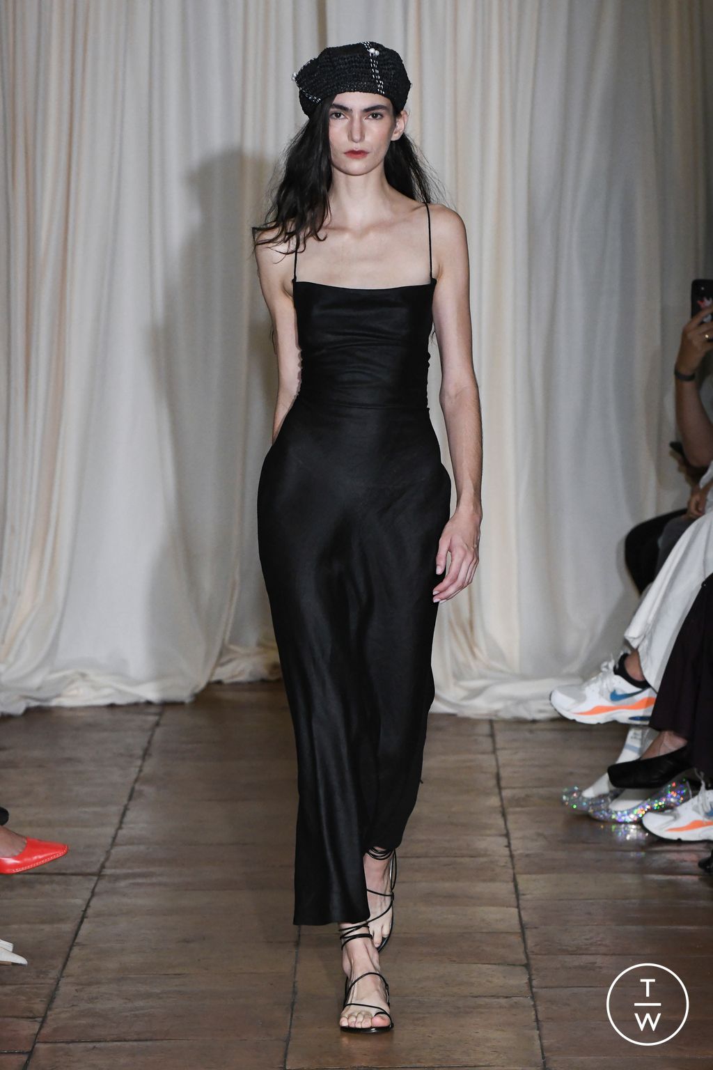 Fashion Week New York Spring/Summer 2024 look 1 from the Alejandra Alonso Rojas collection 女装