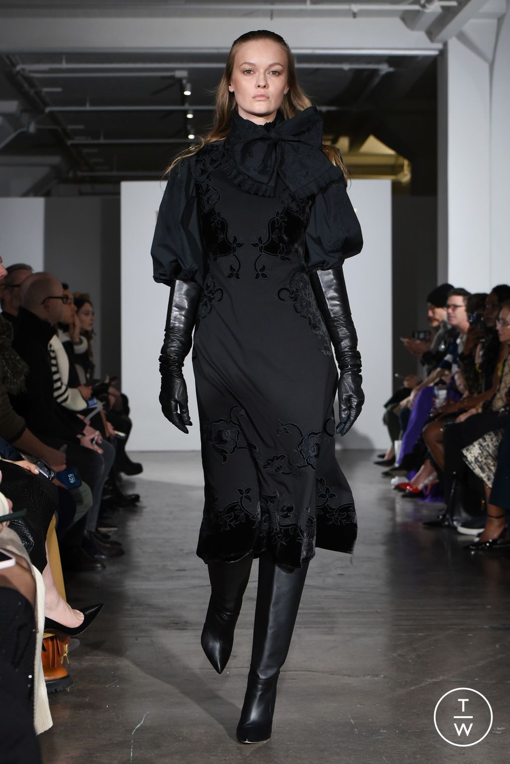 Fashion Week New York Fall/Winter 2024 look 27 from the Kobi Halperin collection womenswear