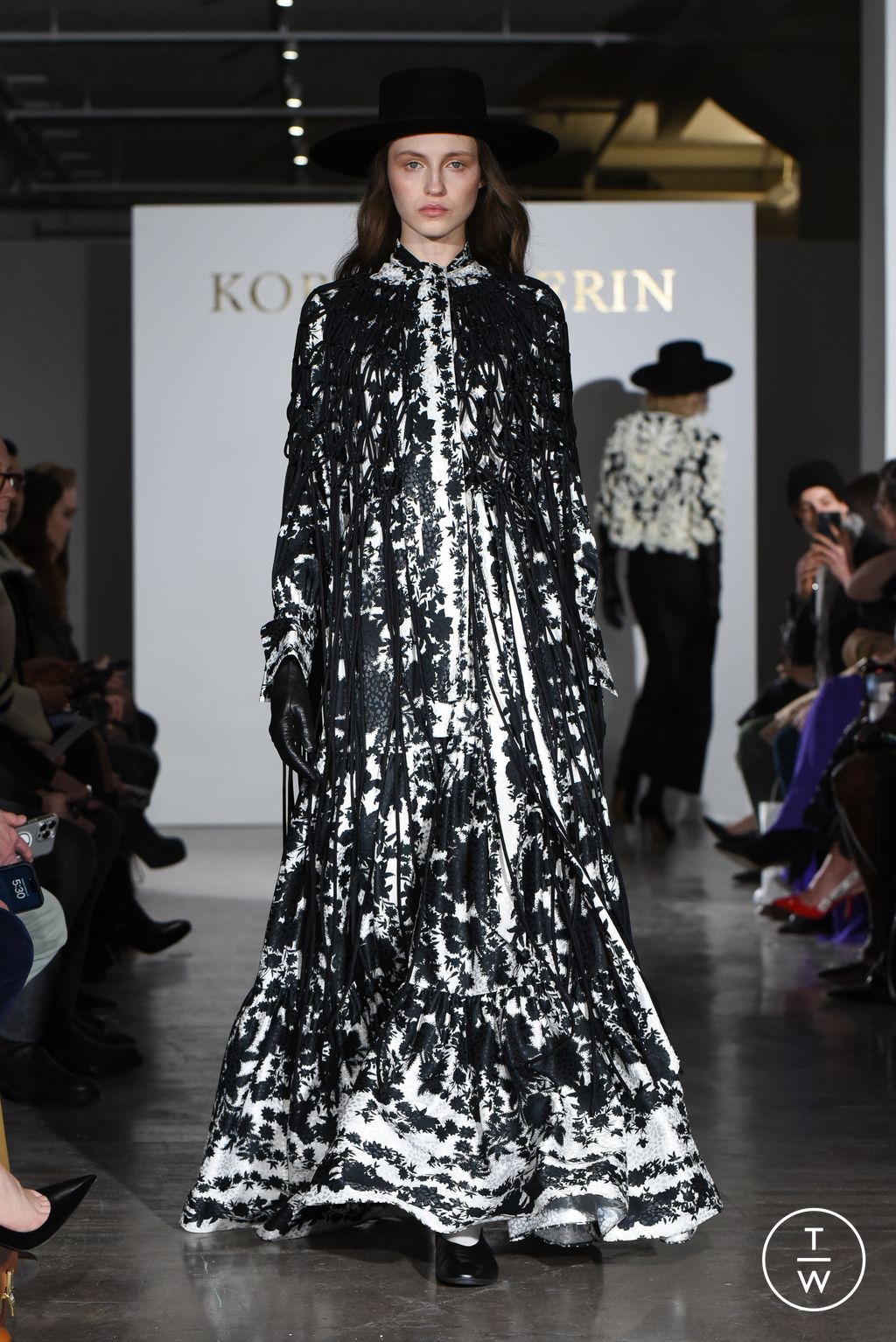 Fashion Week New York Fall/Winter 2024 look 29 from the Kobi Halperin collection womenswear