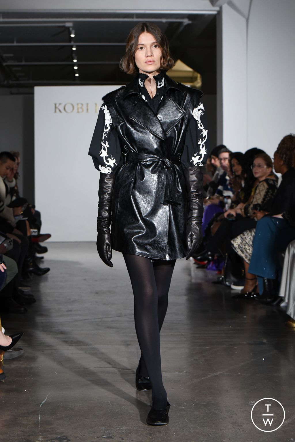 Fashion Week New York Fall/Winter 2024 look 32 from the Kobi Halperin collection 女装