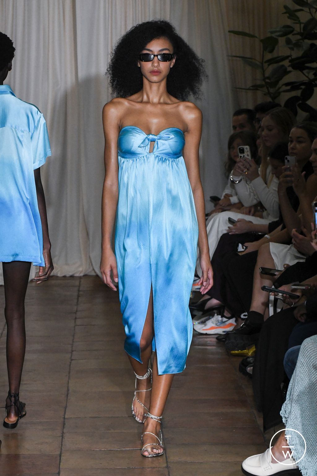 Fashion Week New York Spring/Summer 2024 look 16 de la collection Alejandra Alonso Rojas womenswear