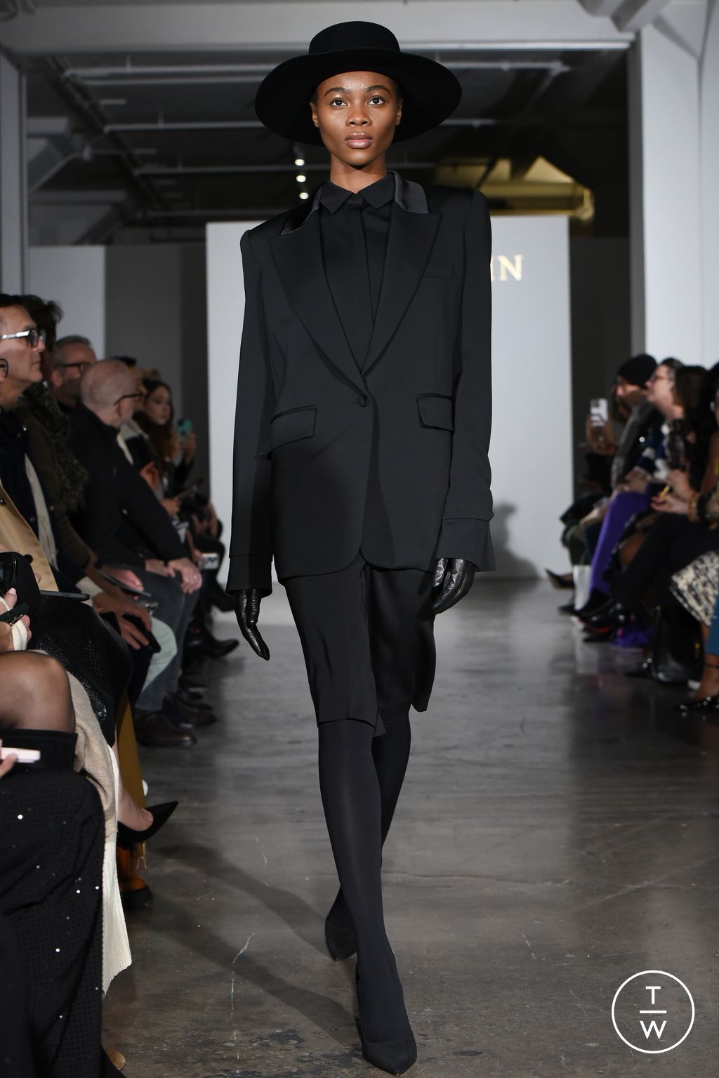 Fashion Week New York Fall/Winter 2024 look 44 de la collection Kobi Halperin womenswear