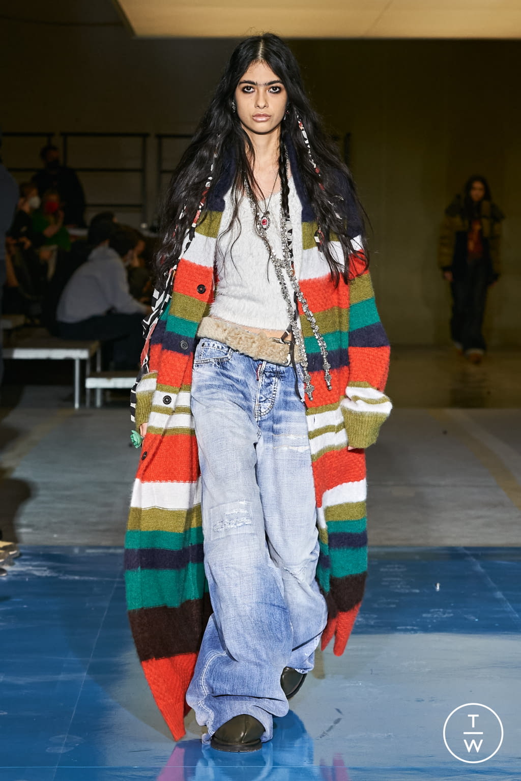 Fashion Week Milan Fall/Winter 2022 look 20 from the Dsquared2 collection 女装