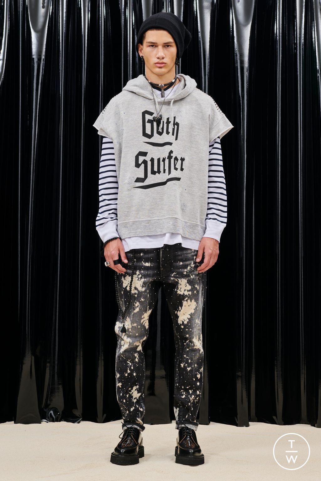 Fashion Week Milan Resort 2023 look 10 from the Dsquared2 collection menswear