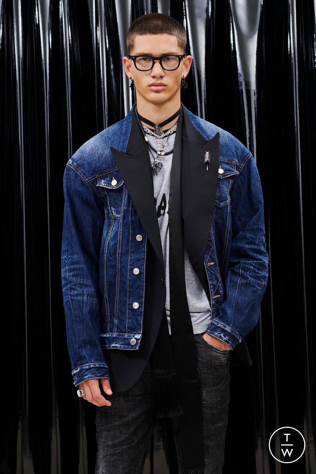 Fashion Week Milan Resort 2023 look 28 from the Dsquared2 collection 男装