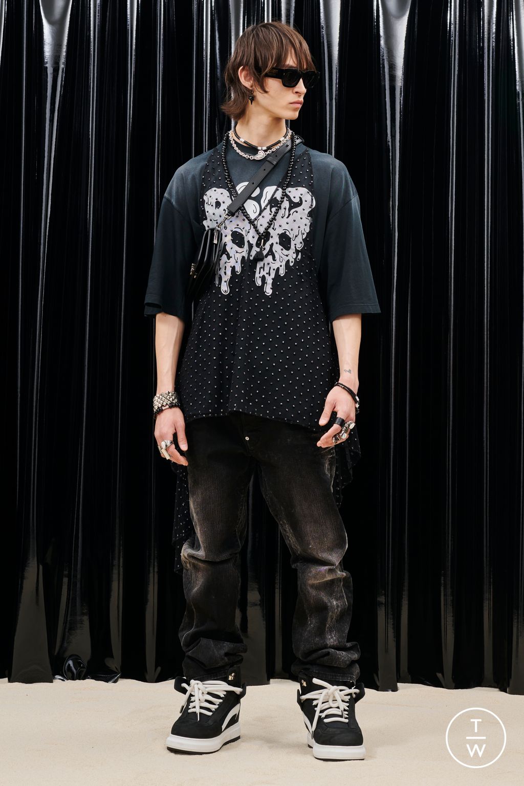 Fashion Week Milan Resort 2023 look 6 from the Dsquared2 collection 男装