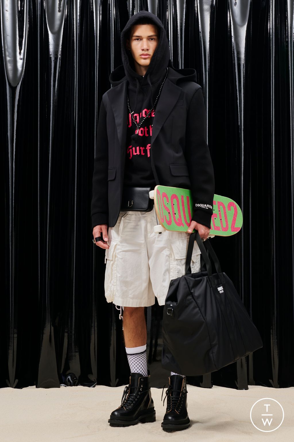 Fashion Week Milan Resort 2023 look 7 from the Dsquared2 collection menswear