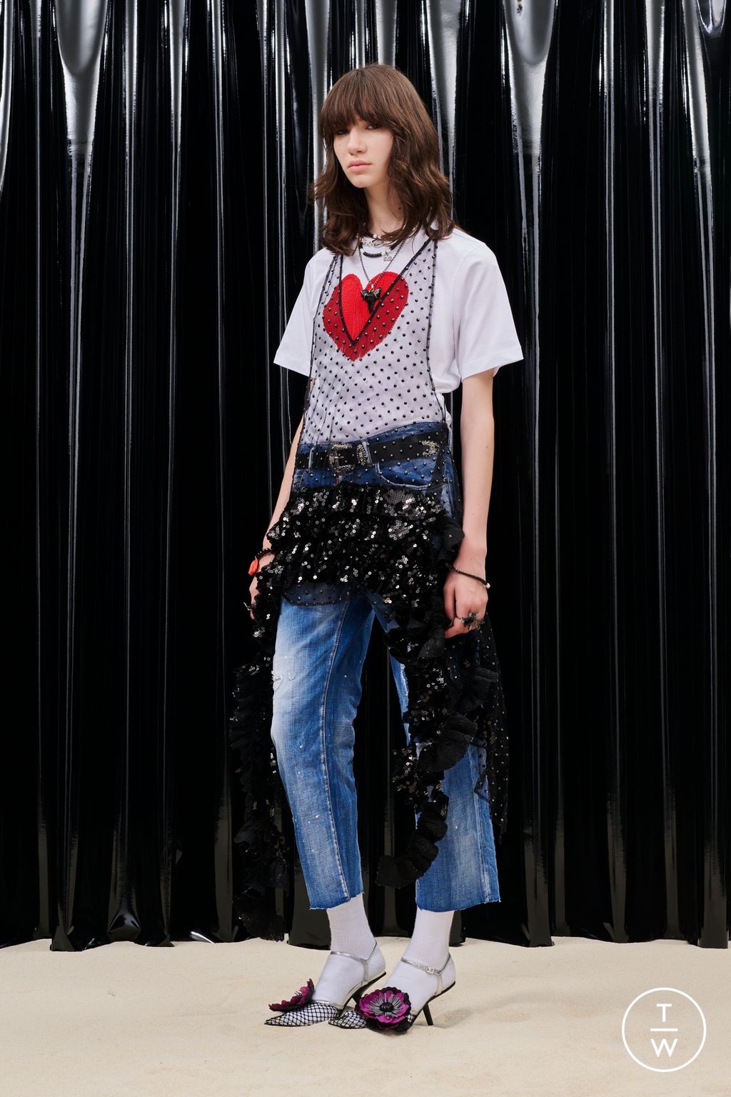 Fashion Week Milan Resort 2023 look 23 from the Dsquared2 collection 女装
