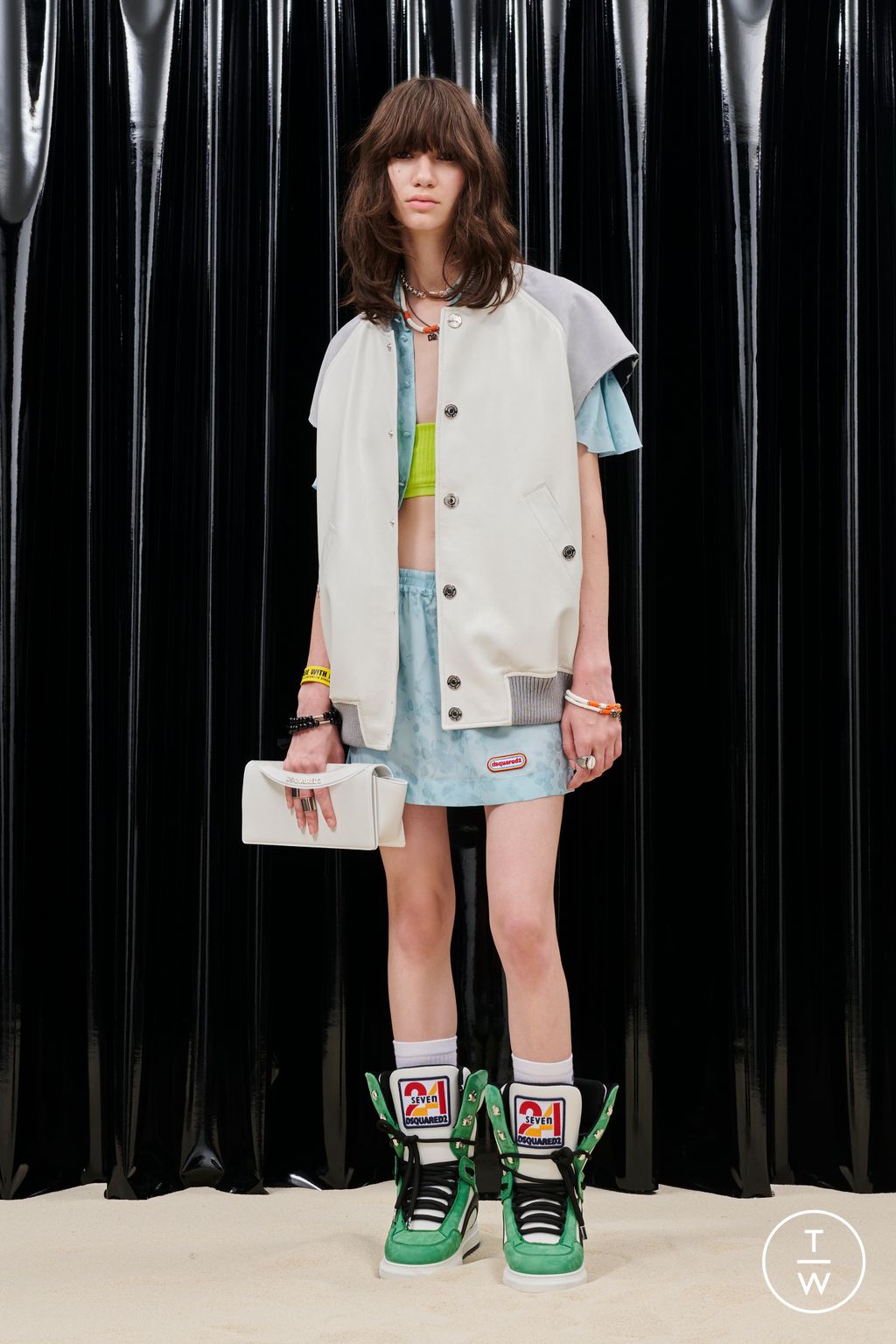 Fashion Week Milan Resort 2023 look 27 from the Dsquared2 collection womenswear