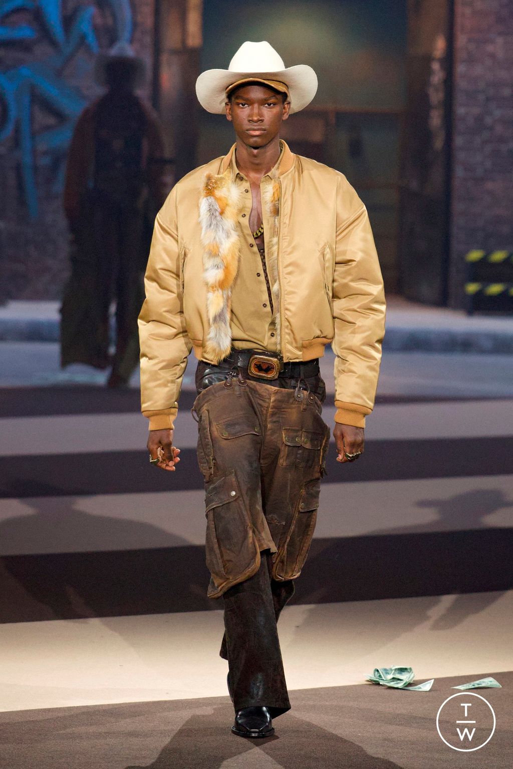 Fashion Week Milan Fall/Winter 2025 look 9 from the Dsquared2 collection 女装
