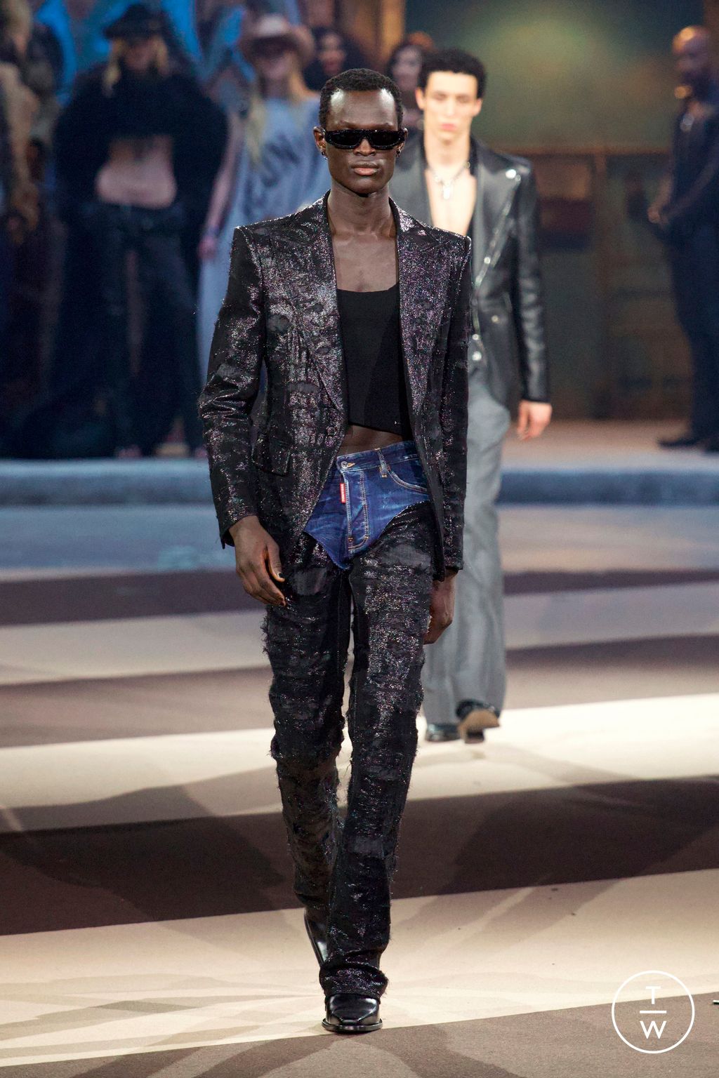 Fashion Week Milan Fall/Winter 2025 look 61 from the Dsquared2 collection womenswear