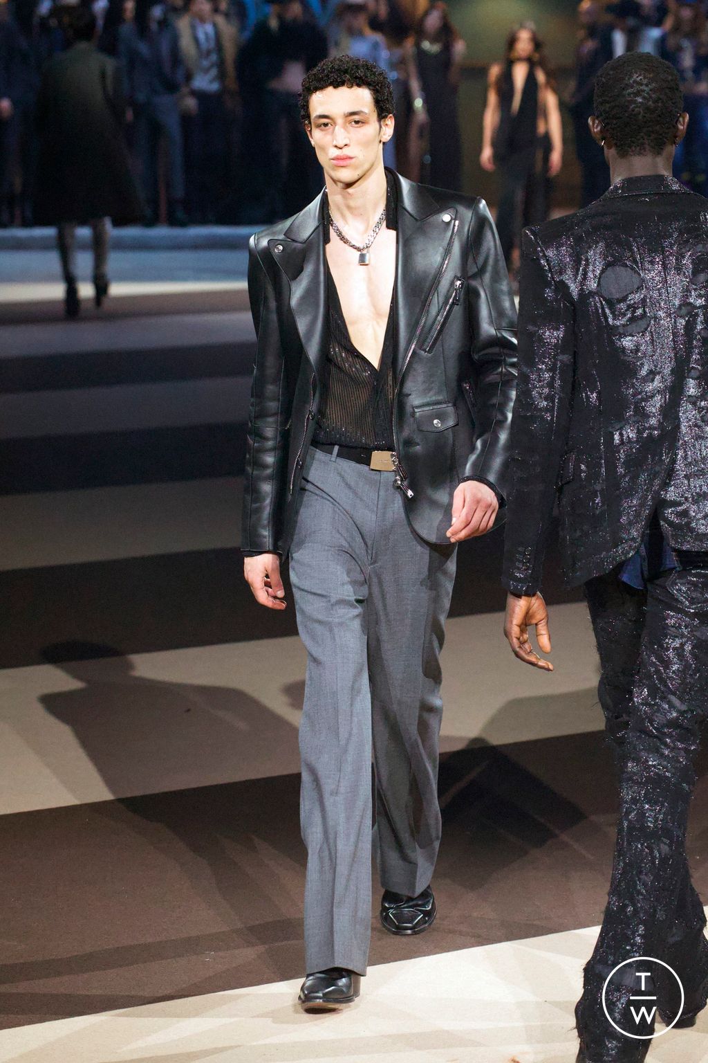 Fashion Week Milan Fall/Winter 2025 look 62 from the Dsquared2 collection womenswear