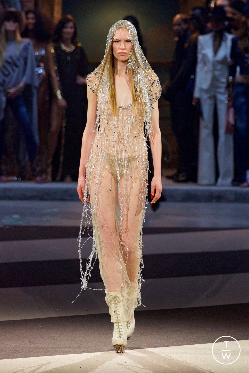 Fashion Week Milan Fall/Winter 2025 look 68 from the Dsquared2 collection womenswear