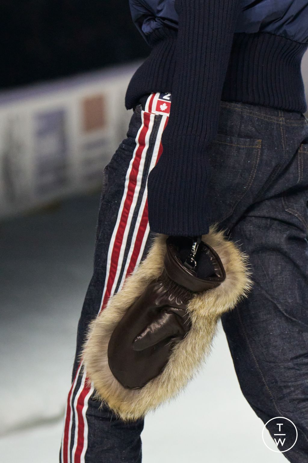Fashion Week Milan Fall/Winter 2026 look 31 from the Dsquared2 collection menswear accessories