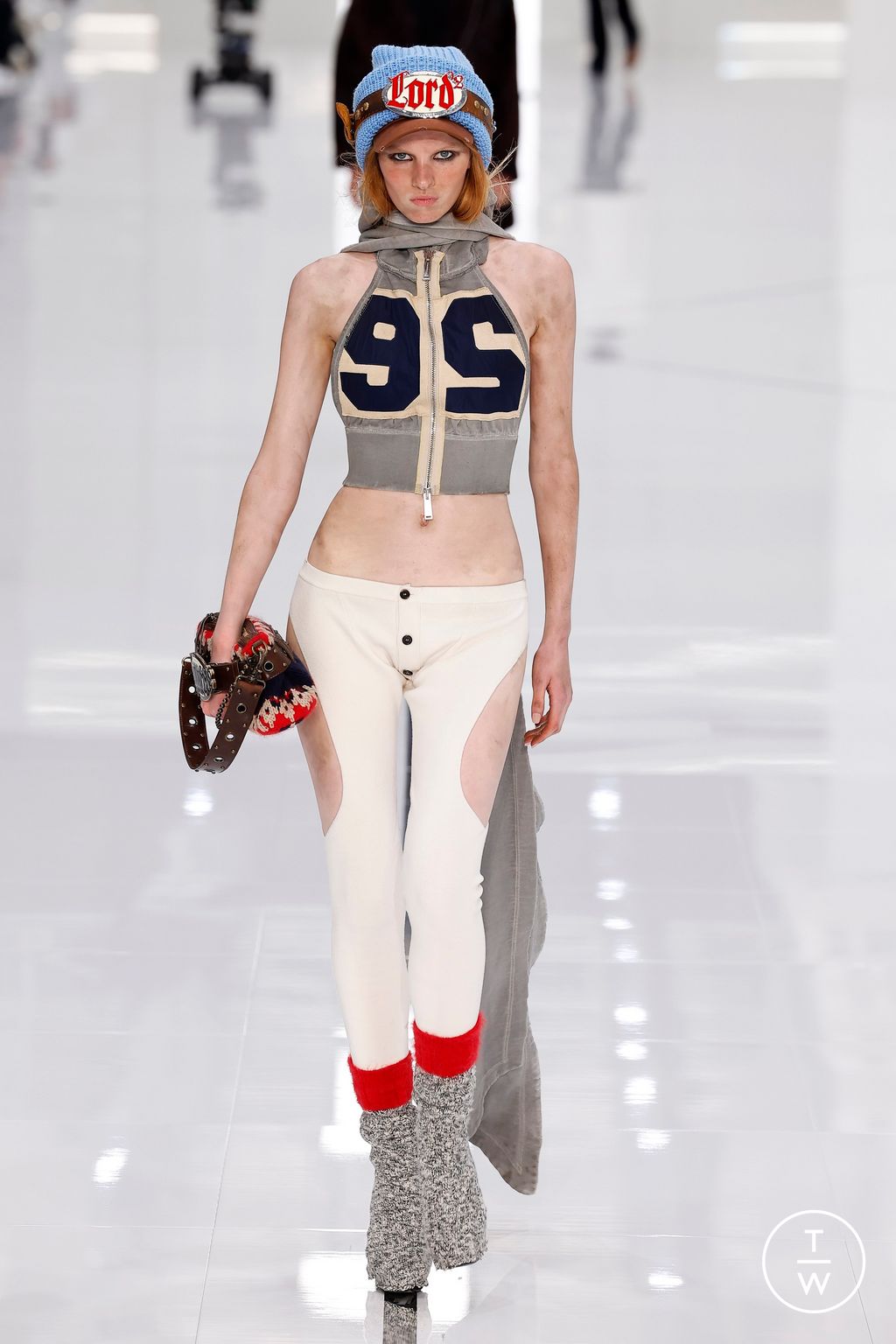 Fashion Week Milan Fall/Winter 2024 look 35 de la collection Dsquared2 menswear