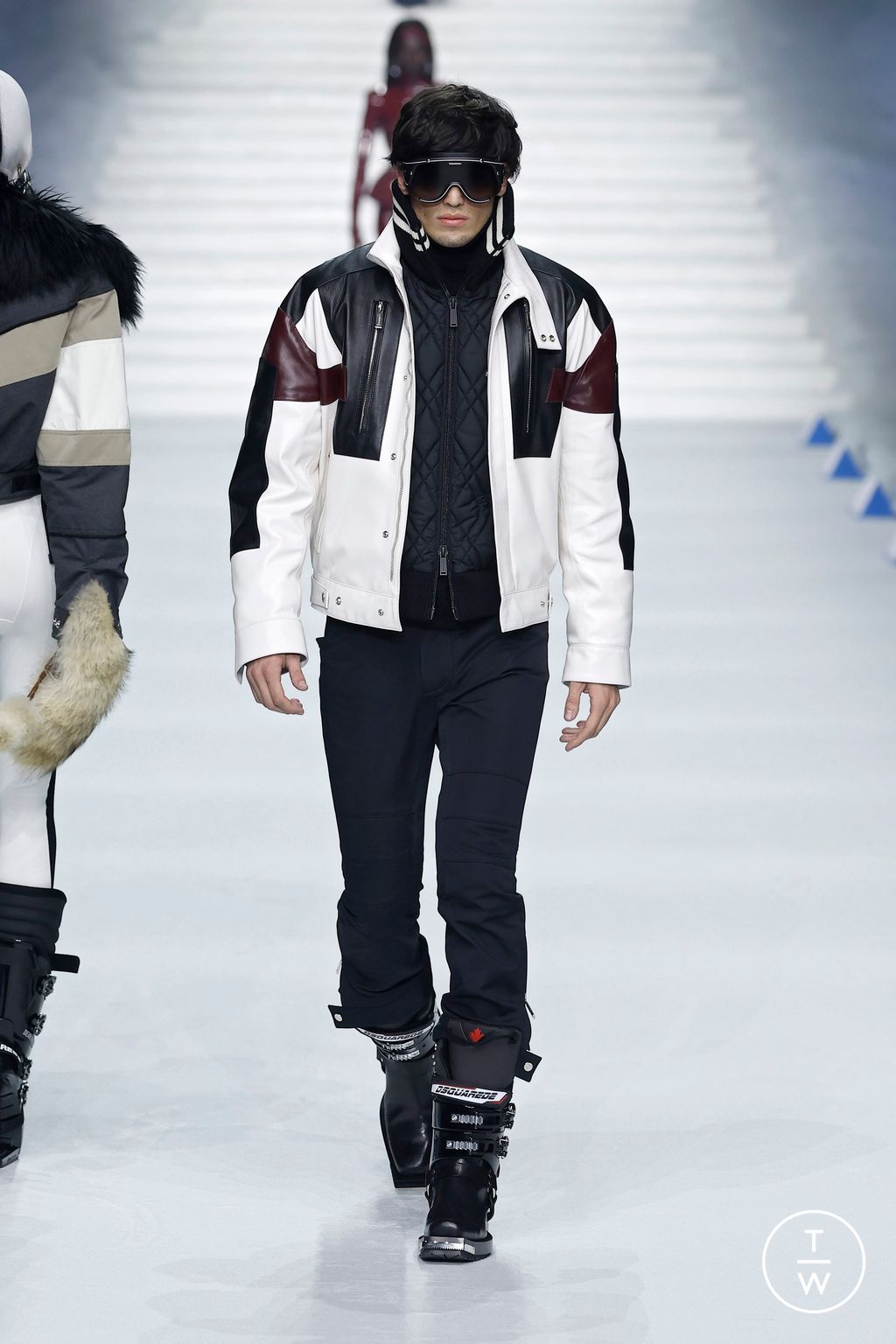 Fashion Week Milan Fall/Winter 2026 look 28 from the Dsquared2 collection menswear