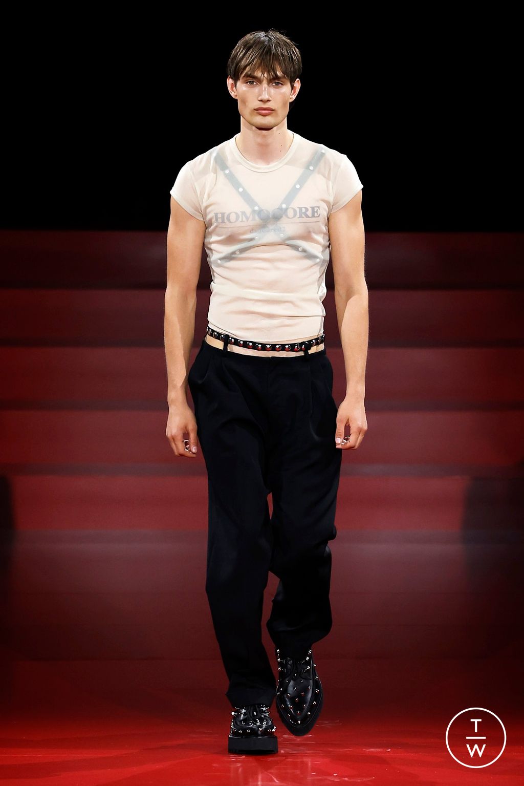 Fashion Week Milan Spring-Summer 2025 look 15 from the Dsquared2 collection menswear