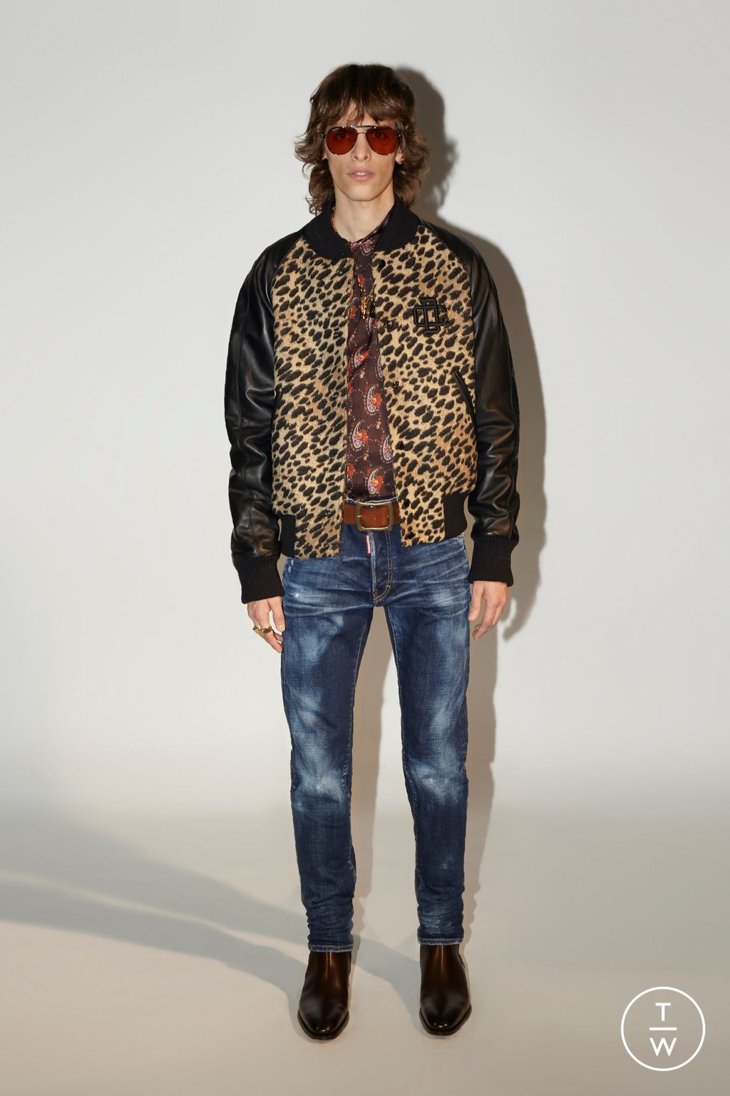 Fashion Week Milan Pre-Fall 2023 look 8 from the Dsquared2 collection 男装