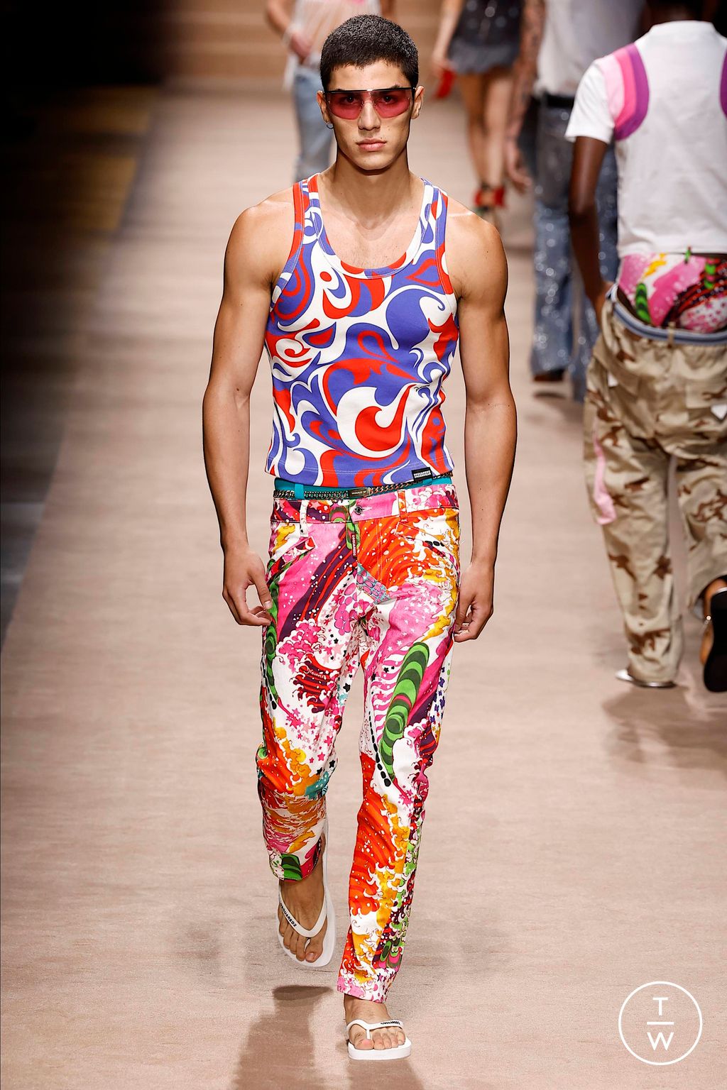 Fashion Week Milan Spring/Summer 2024 look 25 from the Dsquared2 collection 男装