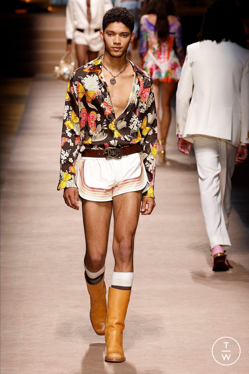 Fashion Week Milan Spring/Summer 2024 look 29 from the Dsquared2 collection 男装