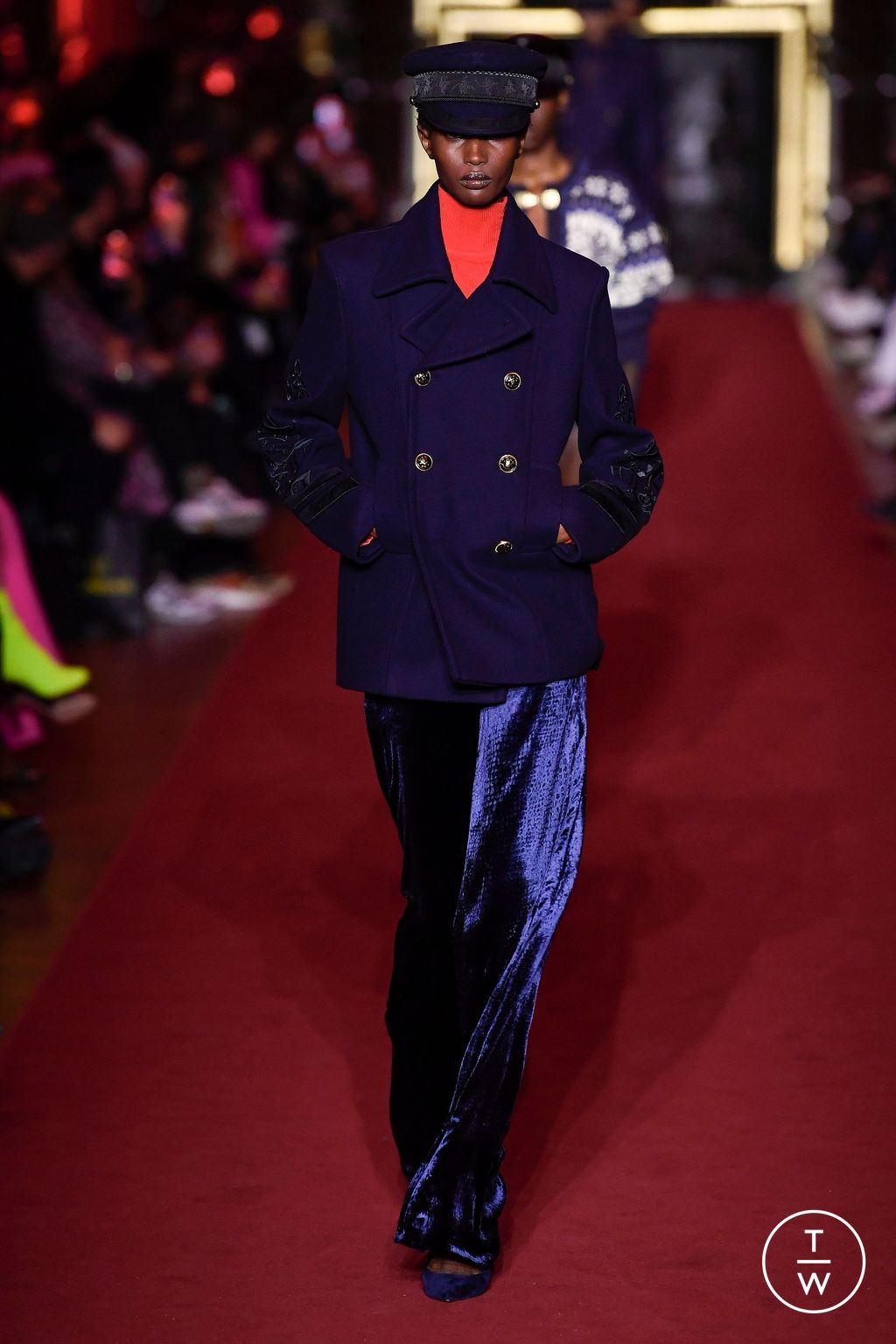 Fashion Week Paris Fall/Winter 2023 look 3 de la collection Dundas womenswear