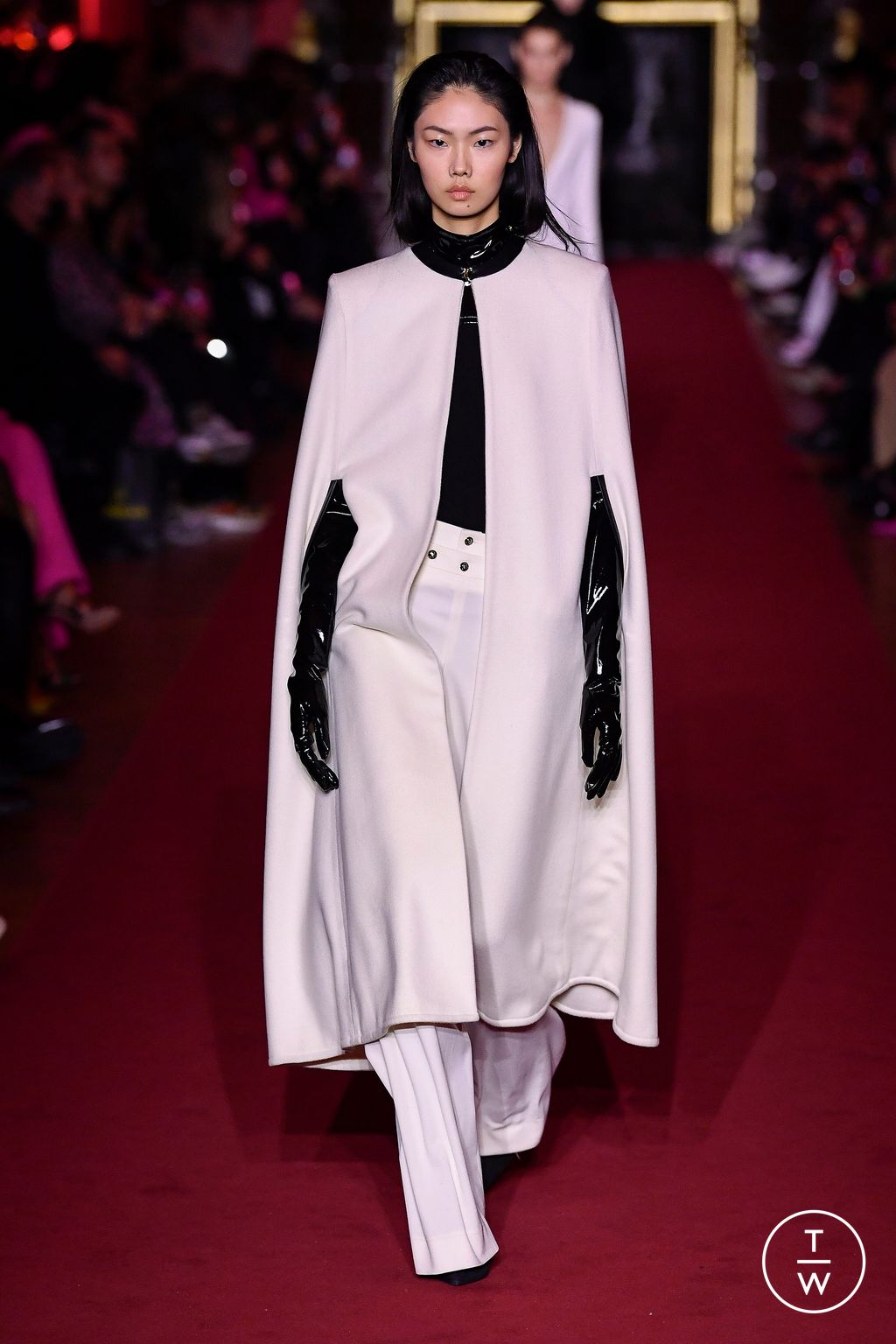 Fashion Week Paris Fall/Winter 2023 look 23 from the Dundas collection womenswear