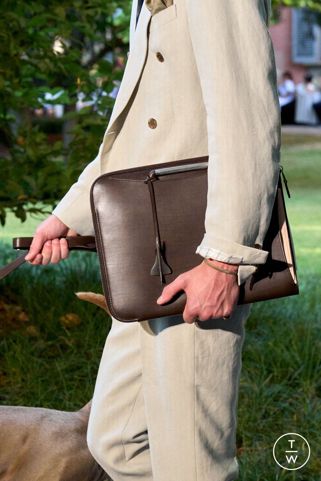 Fashion Week Milan Spring/Summer 2026 look 3 de la collection Dunhill menswear accessories
