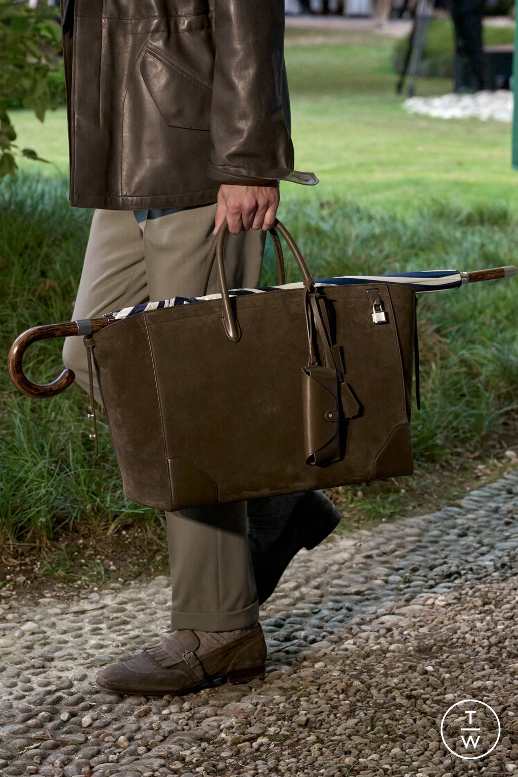Fashion Week Milan Spring/Summer 2026 look 13 de la collection Dunhill menswear accessories