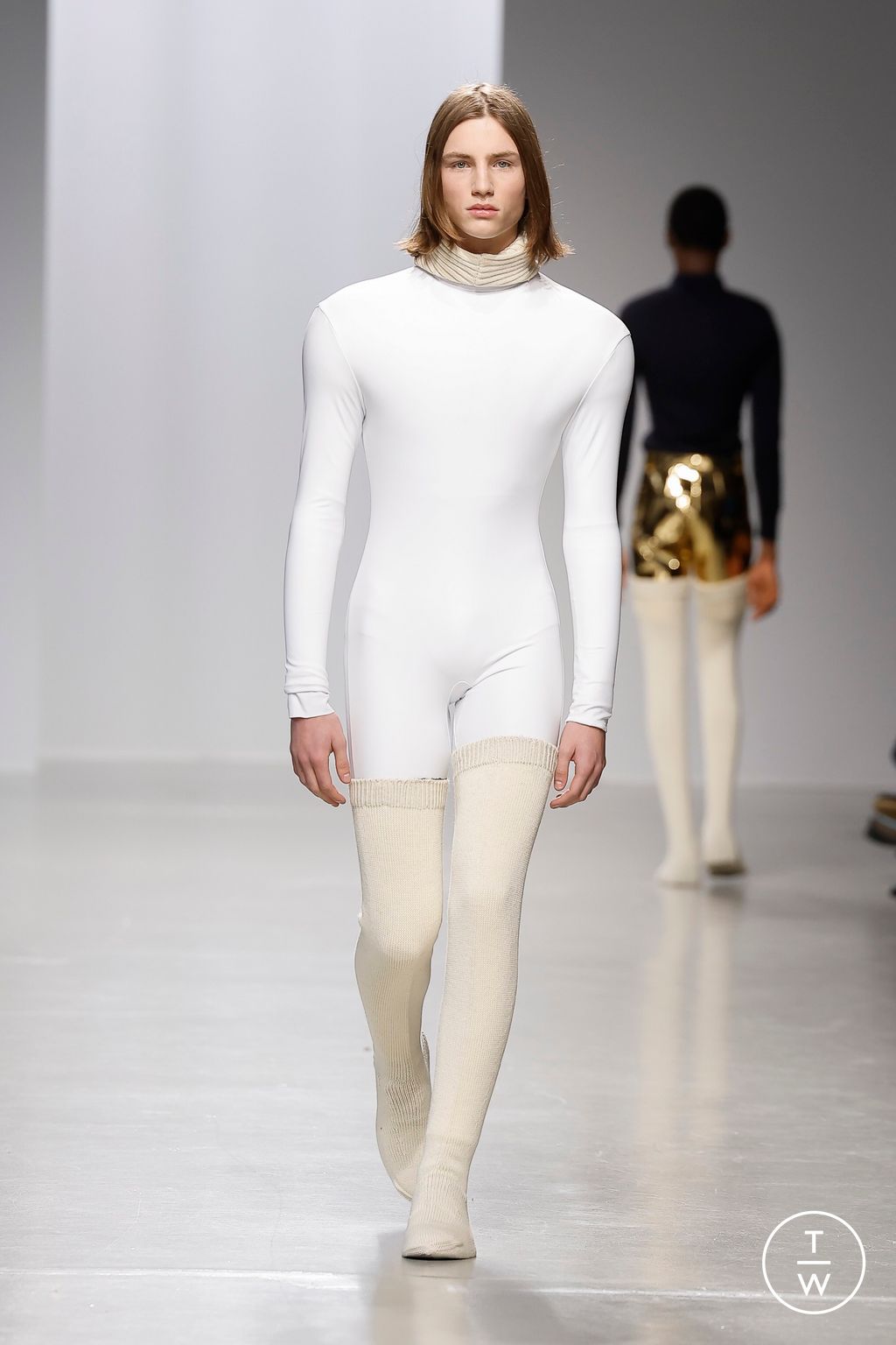Fashion Week Paris Fall/Winter 2024 look 24 de la collection Duran Lantink womenswear