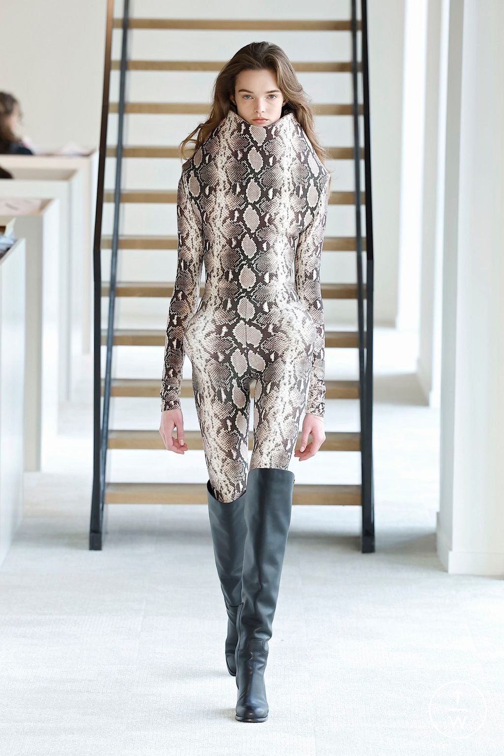 Fashion Week Paris Fall/Winter 2025 look 5 from the Duran Lantink collection womenswear