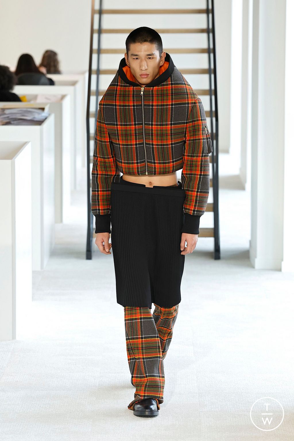 Fashion Week Paris Fall/Winter 2025 look 19 from the Duran Lantink collection womenswear