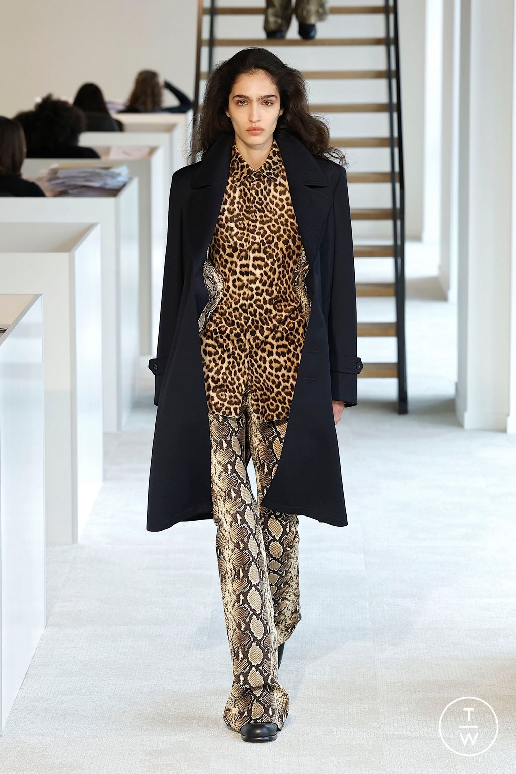 Fashion Week Paris Fall/Winter 2025 look 43 from the Duran Lantink collection womenswear