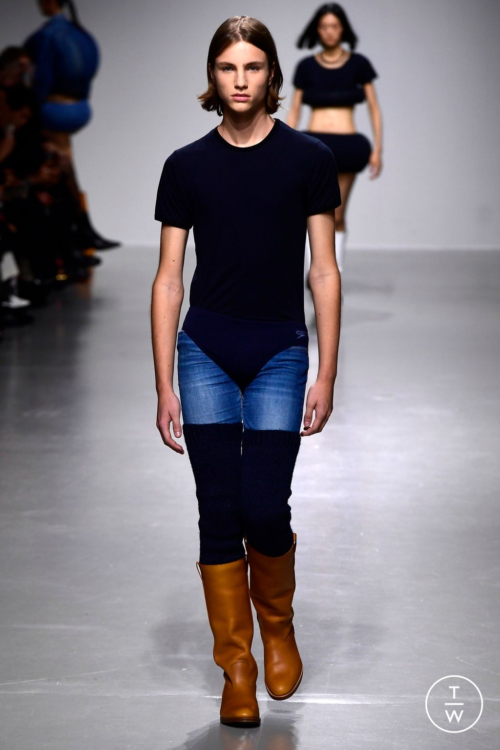 Fashion Week Paris Spring/Summer 2024 look 10 from the Duran Lantink collection 女装