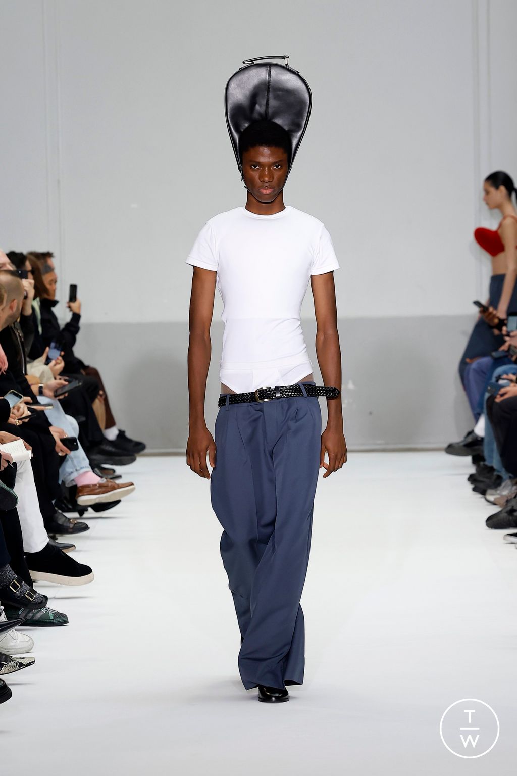 Fashion Week Paris Spring/Summer 2025 look 30 from the Duran Lantink collection womenswear