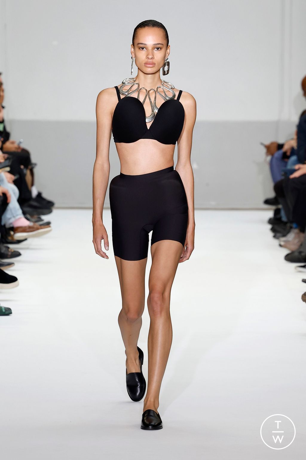 Fashion Week Paris Spring-Summer 2025 look 44 from the Duran Lantink collection womenswear