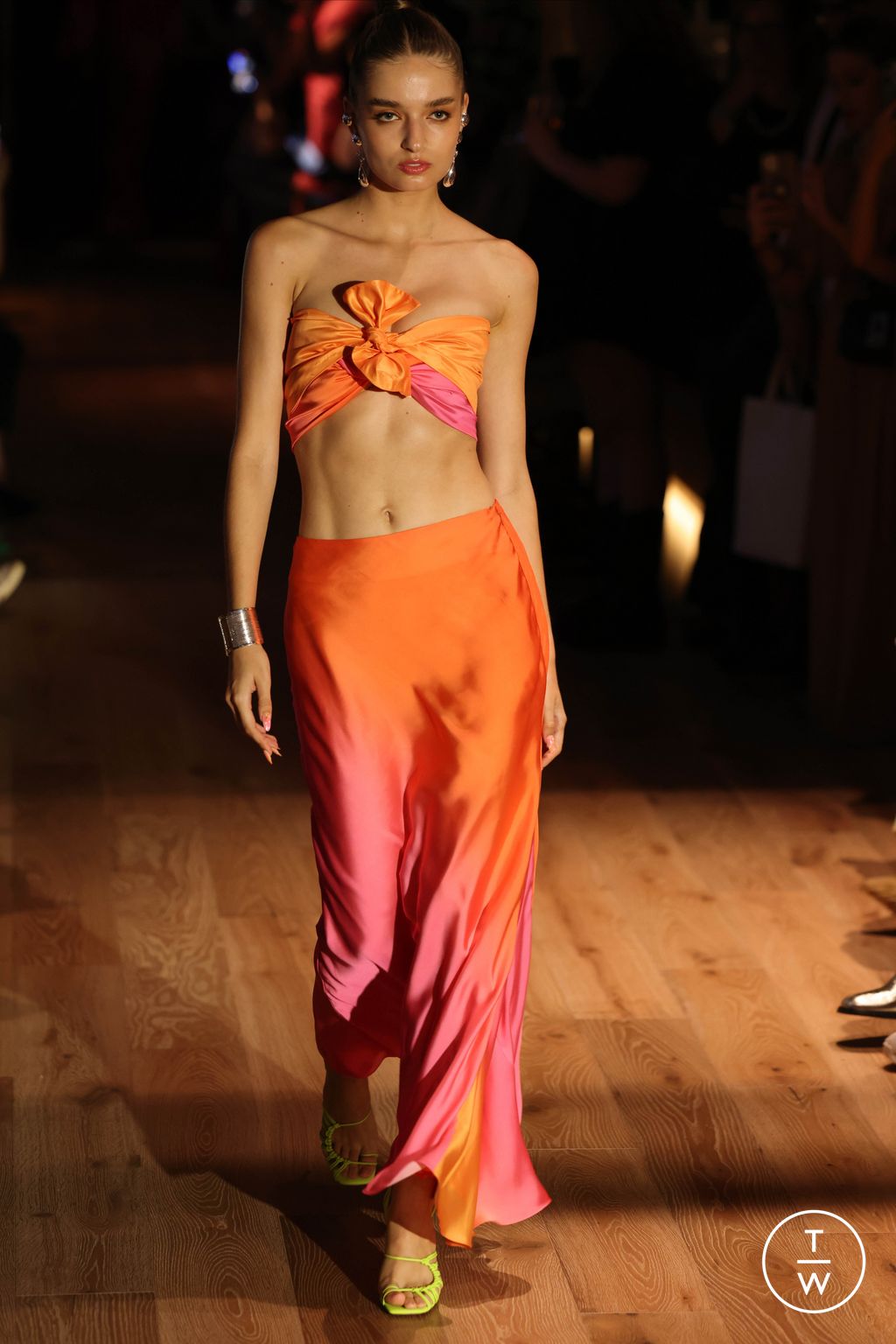 Fashion Week New York Spring/Summer 2024 look 20 de la collection Dur Doux womenswear
