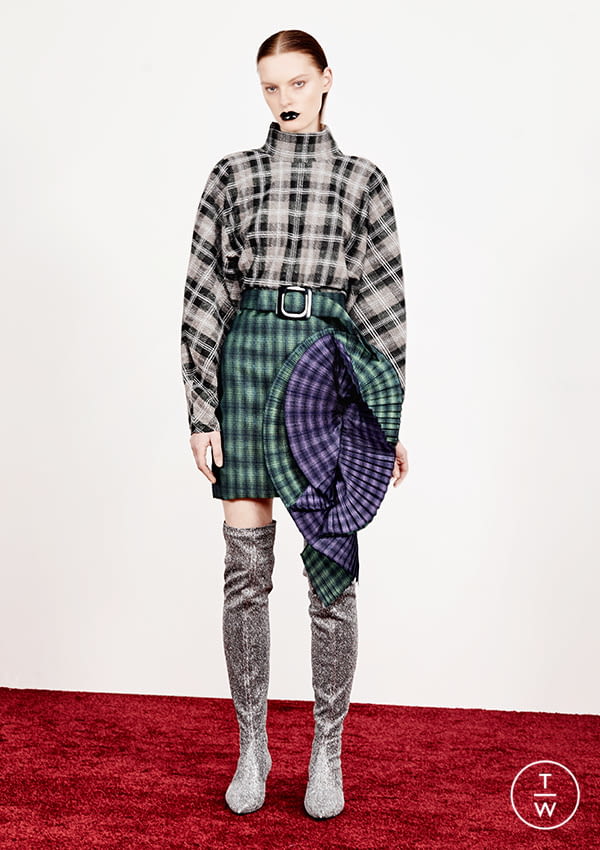 Fashion Week Paris Fall/Winter 2019 look 41 from the NADYA DZYAK collection 女装