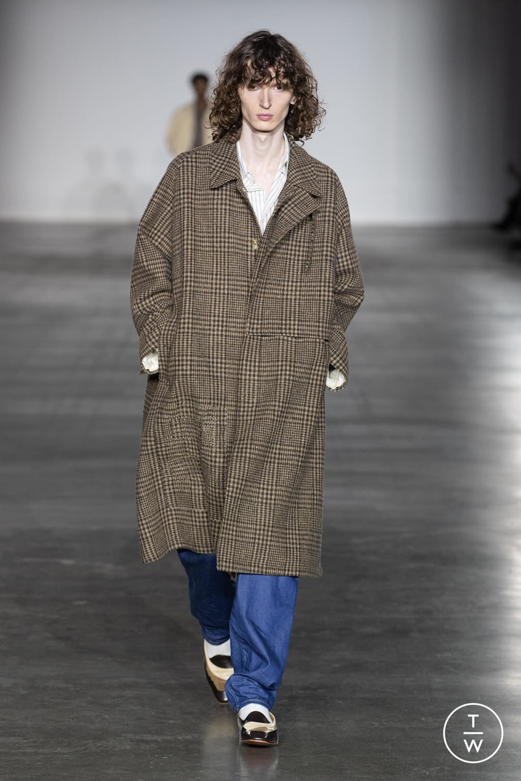 Fashion Week London Fall/Winter 2020 look 1 from the E. Tautz collection menswear