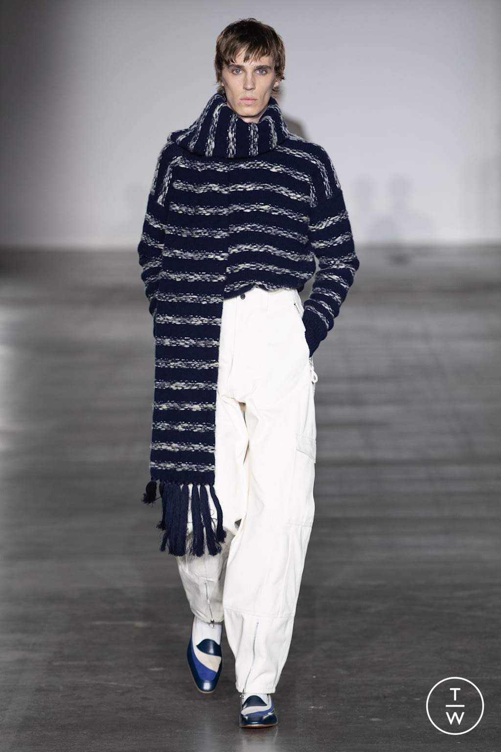 Fashion Week London Fall/Winter 2020 look 21 from the E. Tautz collection menswear