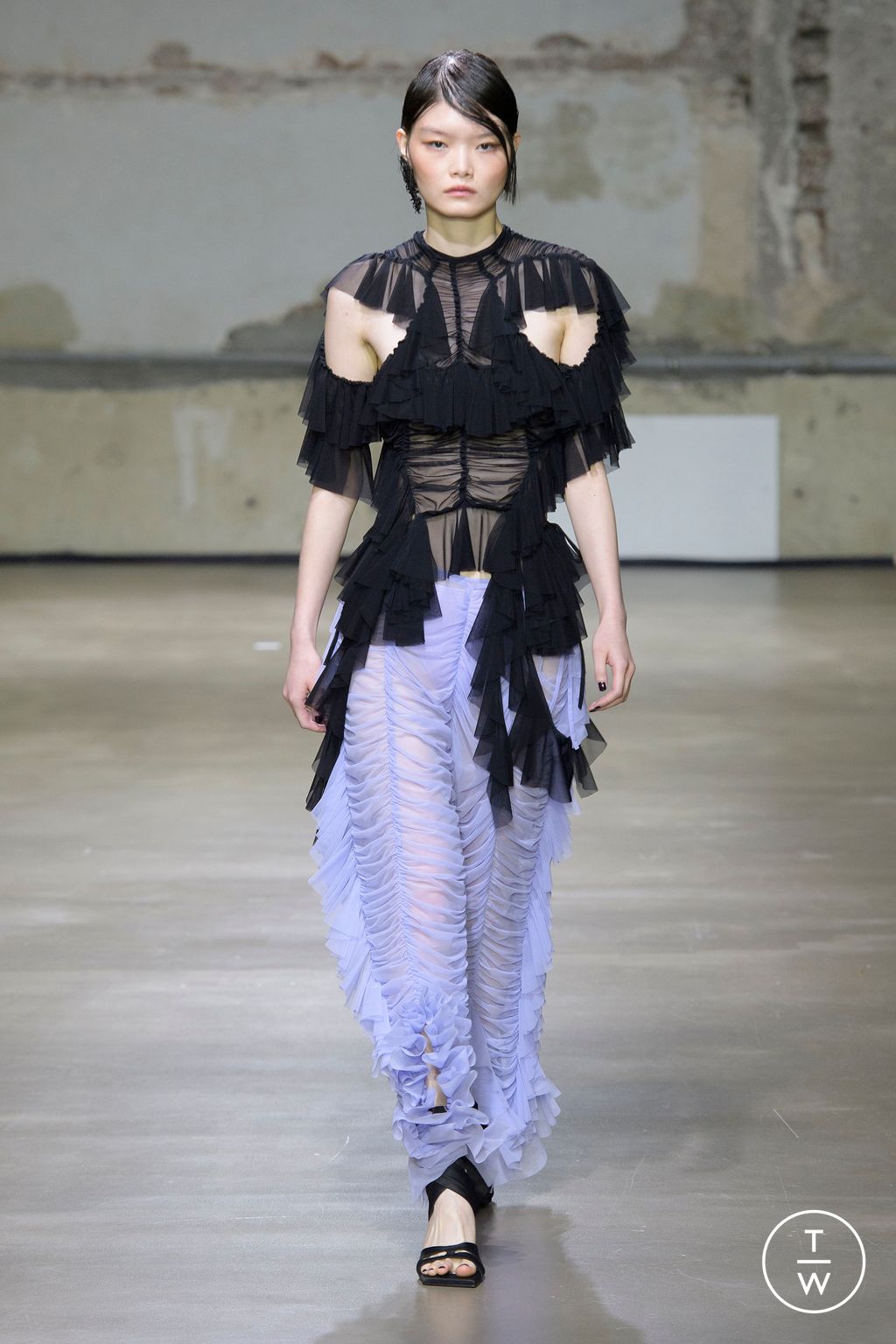 Fashion Week Paris Spring/Summer 2023 look 10 from the Ester Manas collection womenswear